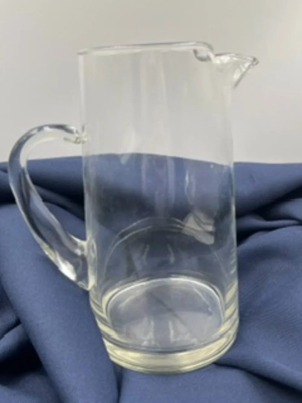 Vintage Hand-Blown Clear Glass Pitcher 1 Quart Mid-Century Martini pitcher